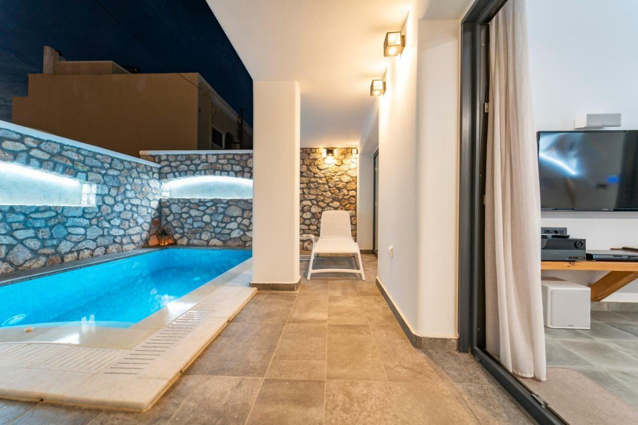 Aurum Villa Kamári
